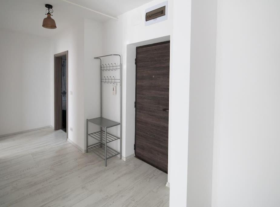 Urban Confort. Apartament Modern Si Luminos Rebreanu ทิมิชัวรา ภายนอก รูปภาพ